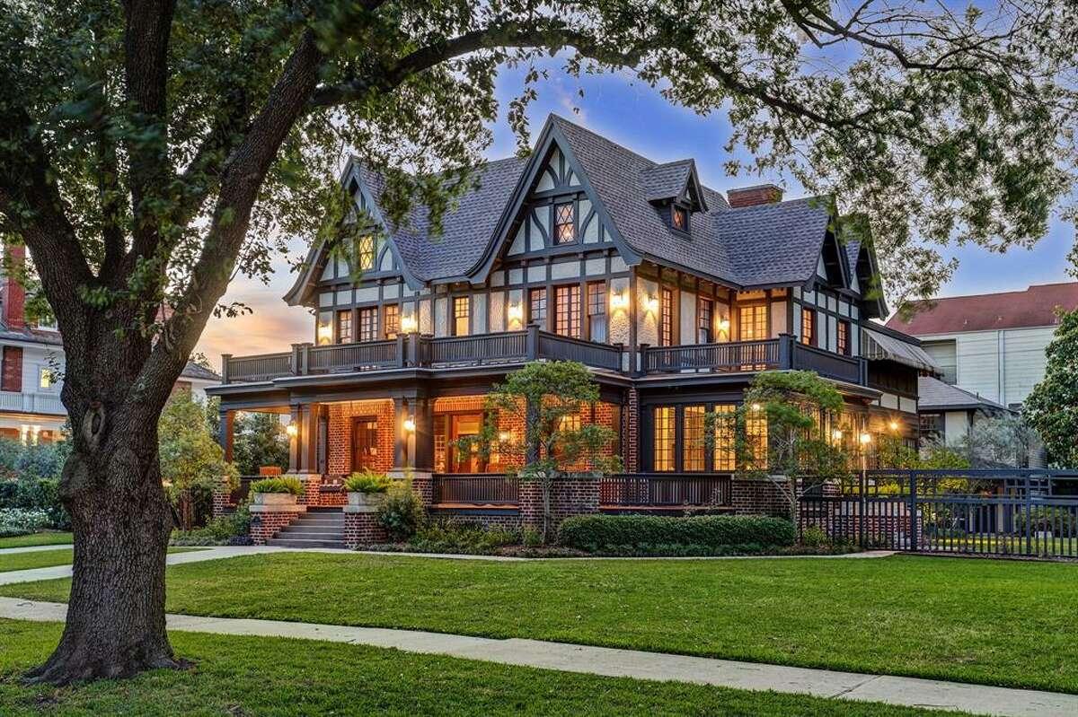 Montrose residential architecture — Houston TX