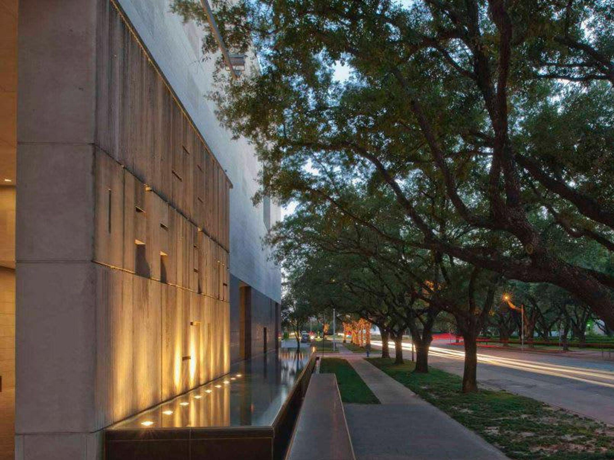 Museum District upscale home exterior — Houston TX