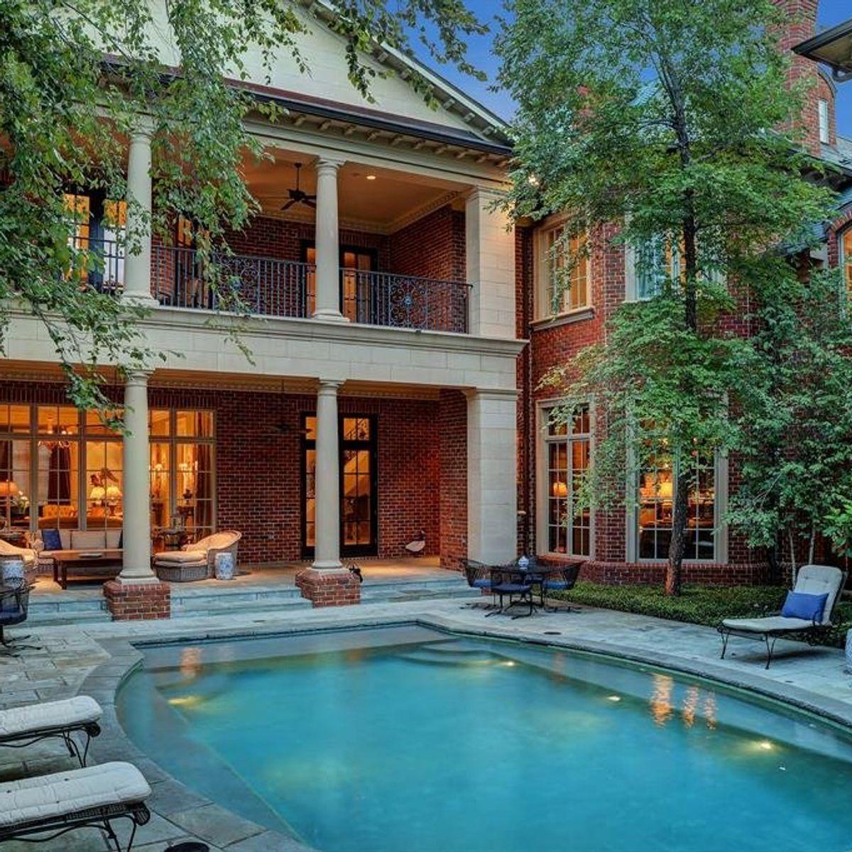 River Oaks premier home exterior — Houston TX