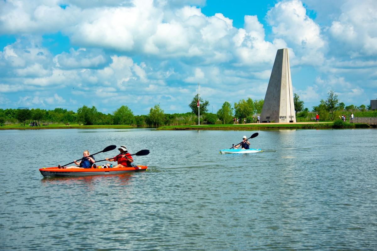Sugar Land neighborhood architecture — Houston TX