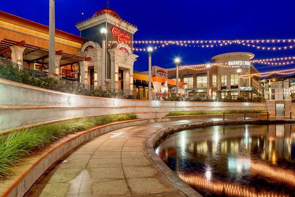 The Woodlands neighborhood architecture — Houston TX