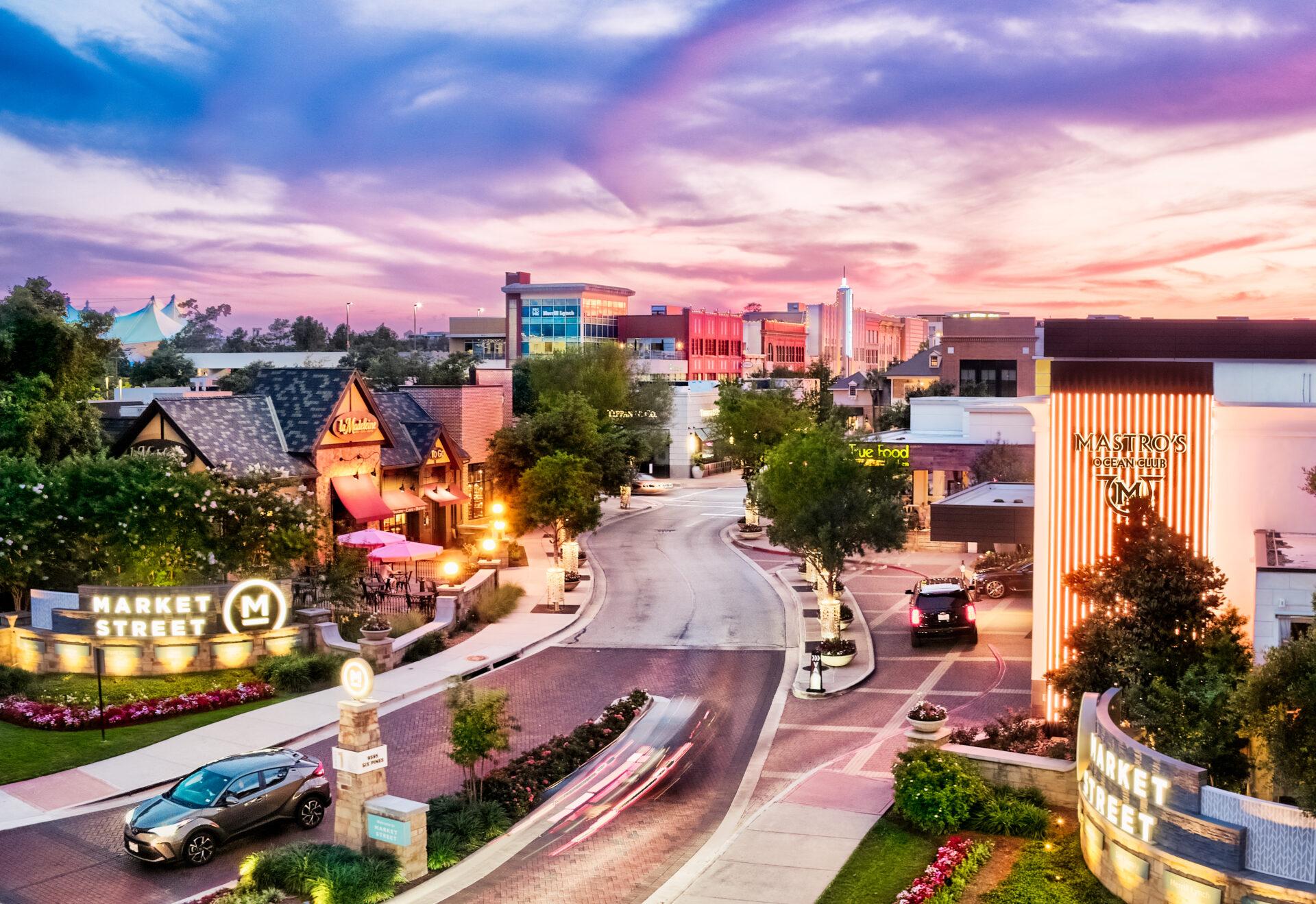 The Woodlands luxury property — Houston TX
